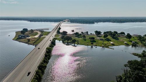 219 Seacraft Dr, Gun Barrel City, TX, 75156-5689 | Card Image