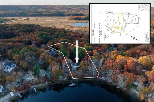 158 Bartlett Rd, Plymouth, MA, 02360-1578 | Card Image