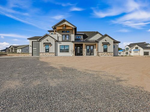 1670 Kangaroo Ct, Fruita, CO, 81521-9206 | Card Image