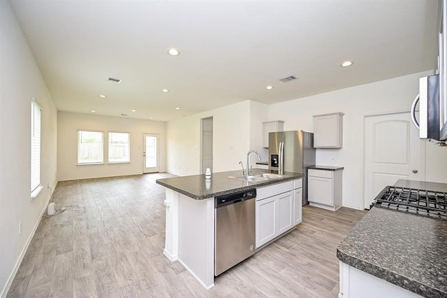 5411 Auburn Gardens Ct, House other with 4 bedrooms, 3 bathrooms and 2 parking in Spring TX | Image 4