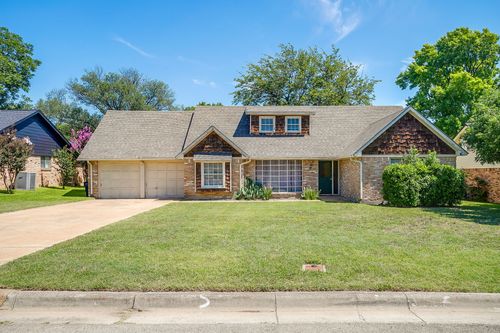 3816 Wilkie Way, Fort Worth, TX, 76133-2930 | Card Image