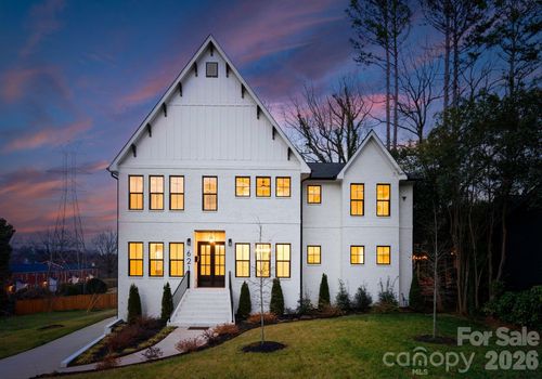 621 Poindexter Dr, Charlotte, NC, 28209-1214 | Card Image