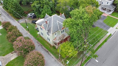 229 S Armistead Ave, Hampton, VA, 23669-4185 | Card Image