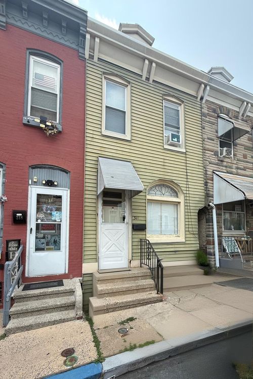 316 Wunder St, READING, PA, 19602-2018 | Card Image