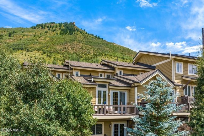 107 Lions Ln, Townhouse with 3 bedrooms, 4 bathrooms and 3 parking in Minturn CO | Image 37