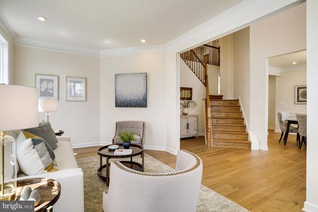 8942 Hubbard Way, House other with 4 bedrooms, 4 bathrooms and null parking in LORTON VA | Image 7