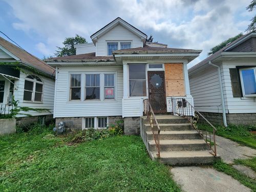 54 E 137th Pl, Riverdale, IL, 60827-1714 | Card Image
