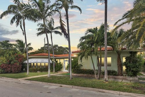 625 93rd St, Surfside, FL, 33154-2410 | Card Image