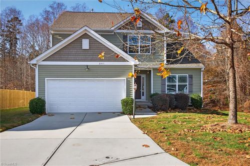2511 Copperleaf Ct, High Point, NC, 27265-1595 | Card Image