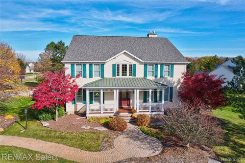 8211 Burleigh Rd, Grand Blanc, MI, 48439-9764 | Card Image