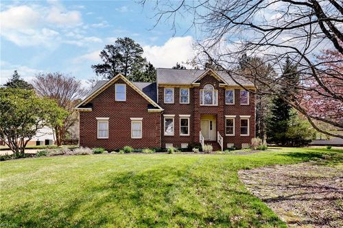 3000 S Chase, Williamsburg, VA, 23185-8732 | Card Image