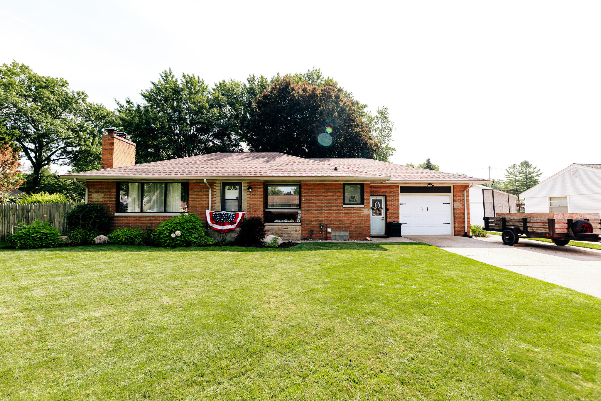 Dartmouth Ave, Holland, MI 49423