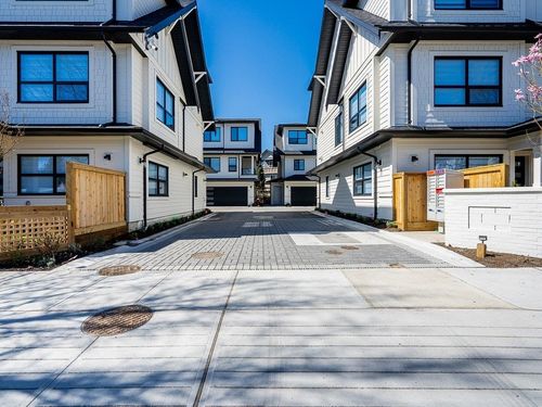 2-7117 Lindsay Rd, Richmond, BC, V7C2P5 | Card Image