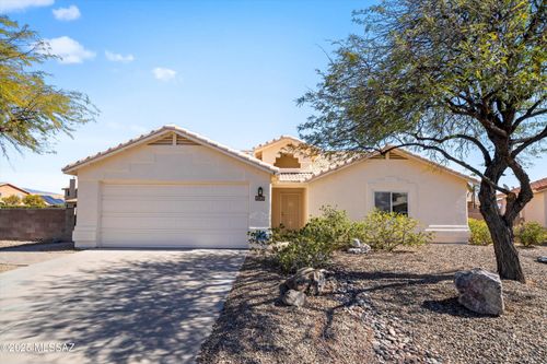 9586 E Paseo San Bernardo, Tucson, AZ, 85747-5002 | Card Image