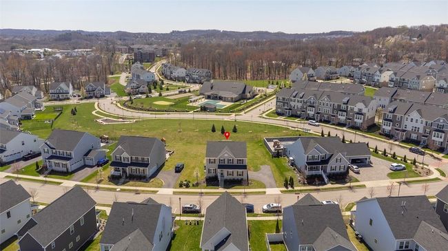 910 Twilight St, House other with 4 bedrooms, 3 bathrooms and 2 parking in Cranberry Twp PA | Image 45