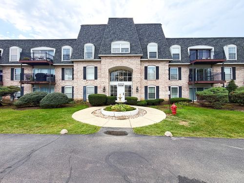 205-5000 Carriageway Dr, Rolling Meadows, IL, 60008-3969 | Card Image