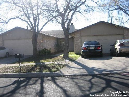 7228 Rimwood, Live Oak, TX, 78233-4226 | Card Image