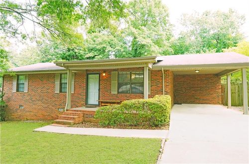 307 6th Ave, winder, GA, 30680-1817 | Card Image