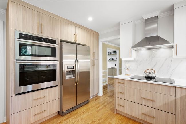 1812 Tyburn Ln, House other with 4 bedrooms, 4 bathrooms and 2 parking in Upper St. Clair PA | Image 6