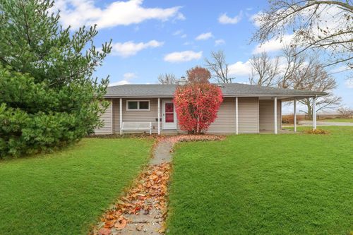 911 S Longview Rd, Monticello, IL, 61856-2033 | Card Image