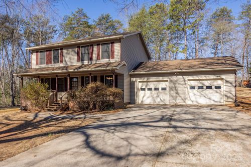 395 Thompson Rd, Rutherfordton, NC, 28139-7815 | Card Image