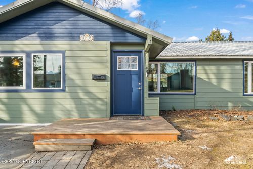 1712 Talkeetna Street, Anchorage, AK, 99508 | Card Image