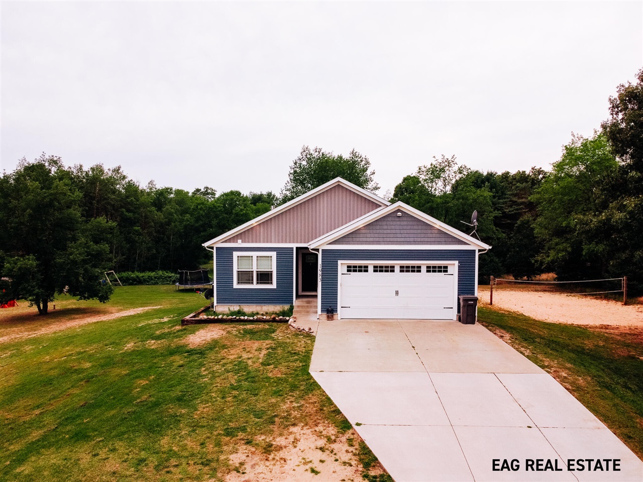 Sullivan Rd, Ravenna, MI 49451