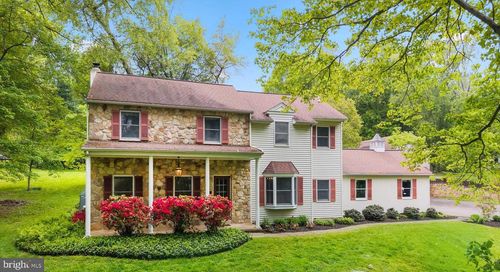 681 Brintons Bridge Rd, West Chester, PA, 19382-8134 | Card Image
