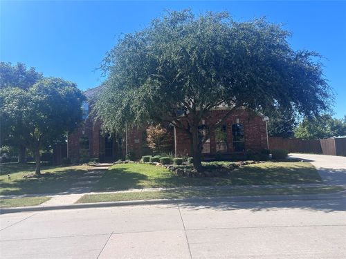2016 Red Rock Dr, Mckinney, TX, 75072-3258 | Card Image