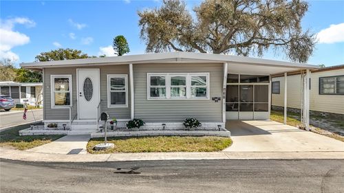 89-10101 N Lake Dr, Largo, FL, 33773-4284 | Card Image