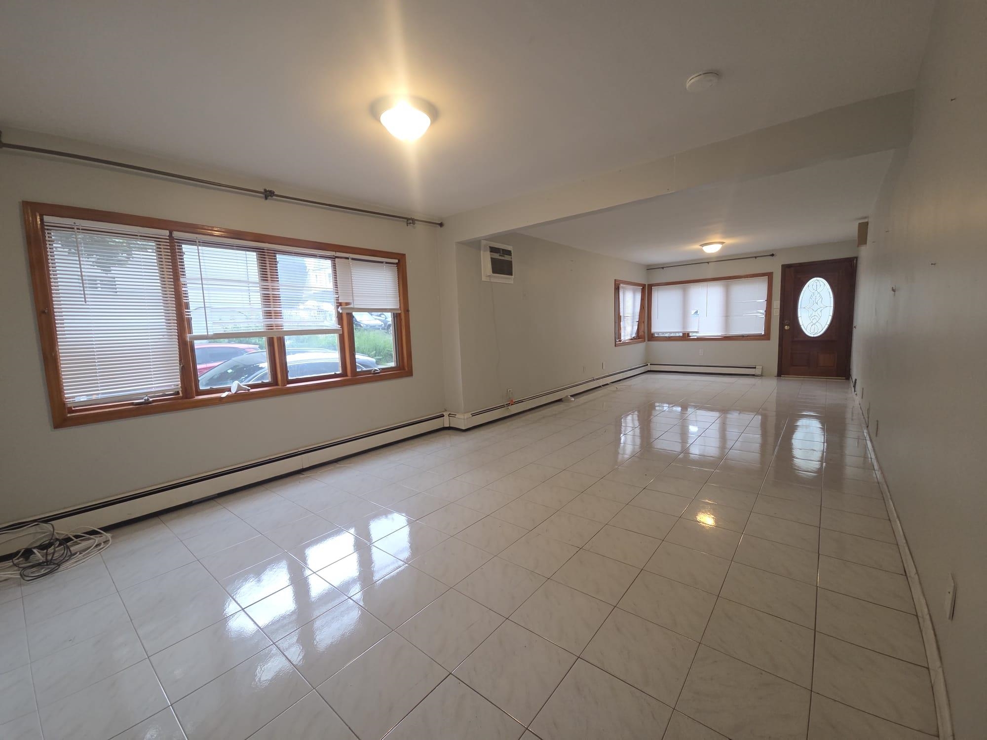 Residential Lease in North Bergen 3