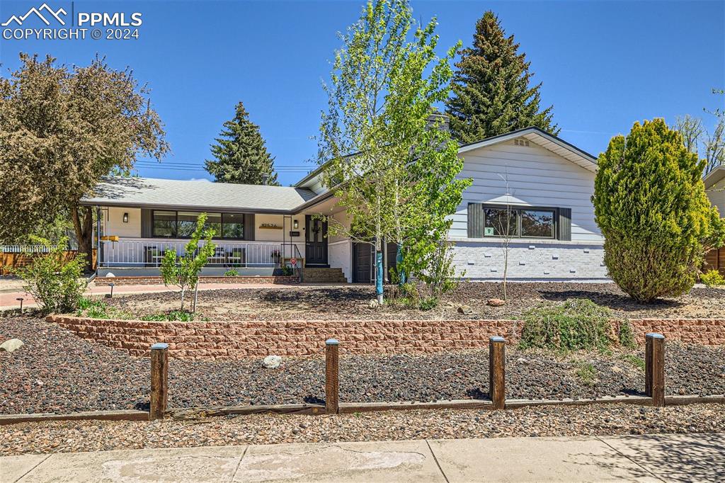 Fairview Cir, Colorado Springs, CO 80909