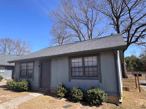 428 Tallulah Trl, Warner Robins, GA, 31088-7611 | Card Image