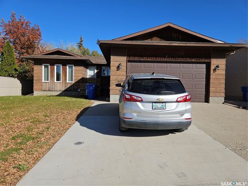 3130 Arens Road E, Regina, SK, S4V1J8 | Card Image