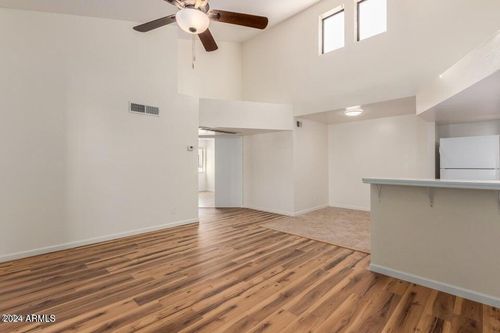 220-16402 N 31st St, Phoenix, AZ, 85032-3092 | Card Image