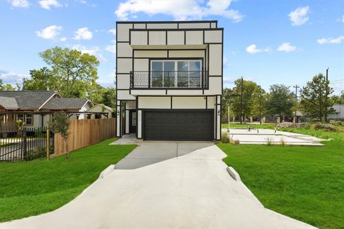 9212 Arvin St, Houston, TX, 77028-1206 | Card Image