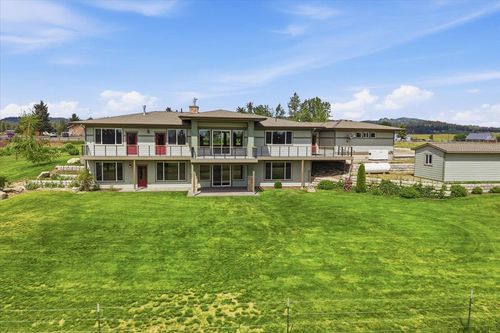 202 Allen Rd, Elk, WA, 99009-9519 | Card Image
