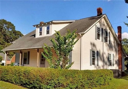 18320 Commerce St, Boykins, VA, 23827-2748 | Card Image