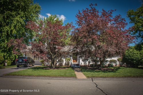 6 Margaret Ave, Archbald, PA, 18403-1530 | Card Image
