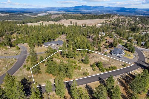 5904 W Hayden Ln, Spokane, WA, 99208 | Card Image