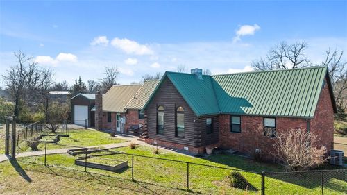 15743 Easterling Rd, Pea Ridge, AR, 72751-9700 | Card Image