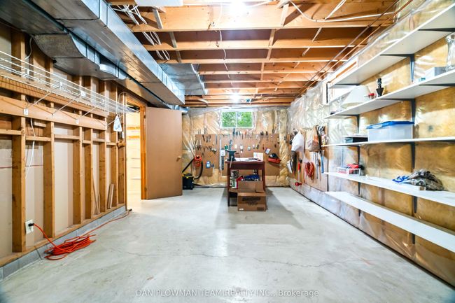132 Samac Trail, House other with 5 bedrooms, 3 bathrooms and 2 parking in Oshawa ON | Image 37