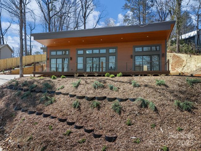 Front landscaping | Image 25
