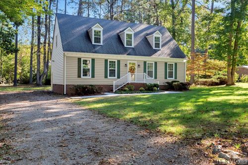 1116 Charles St, South Hill, VA, 23970-1306 | Card Image