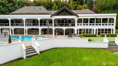 3026 140th Avenue Ne, Bellevue, WA, 98005 | Card Image