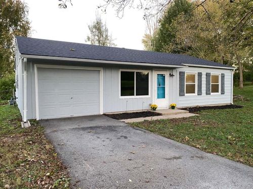 3004 Arrowhead Dr, Lexington, KY, 40503-2700 | Card Image