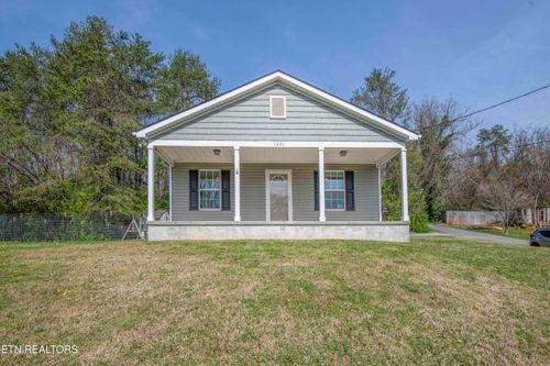 1201 England Dr, Knoxville, TN, 37920-2348 | Card Image