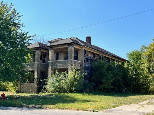 9359 Broadstreet Ave, Detroit, MI, 48204-5717 | Card Image