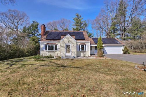 79 Santina Dr, Manchester, CT, 06040-7001 | Card Image
