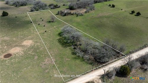 11 Mulecreek Rd, Harwood, TX, 78632 | Card Image